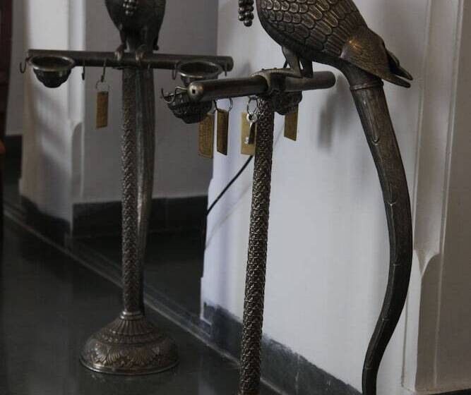 호텔 Aashiya Haveli