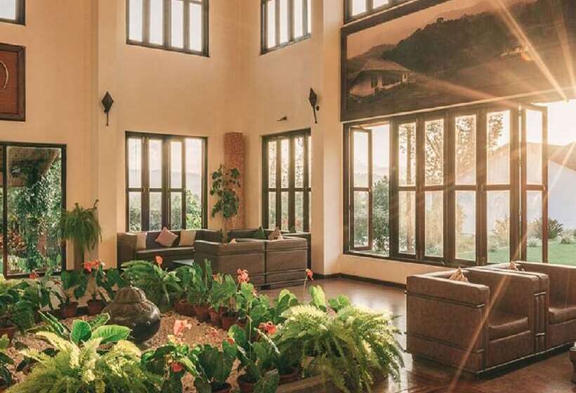 호텔 Amritara Ambatty Greens Resort