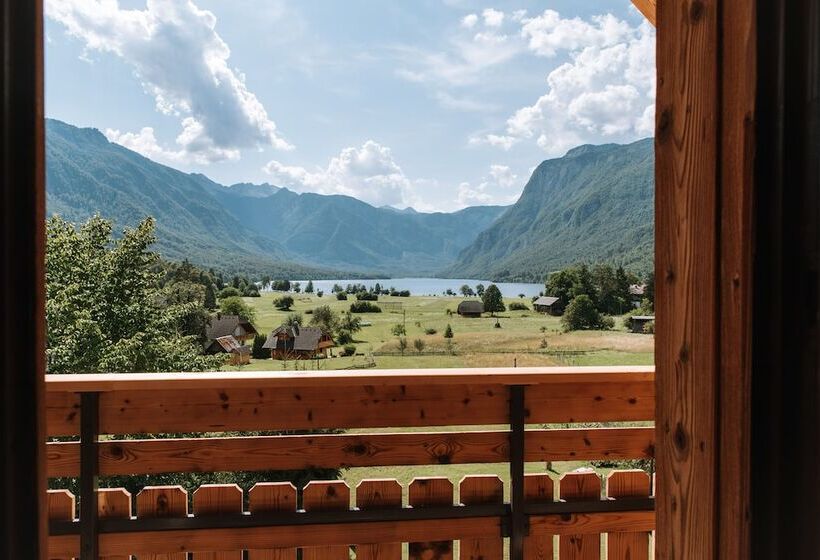 هتل Apartmaji Triglav