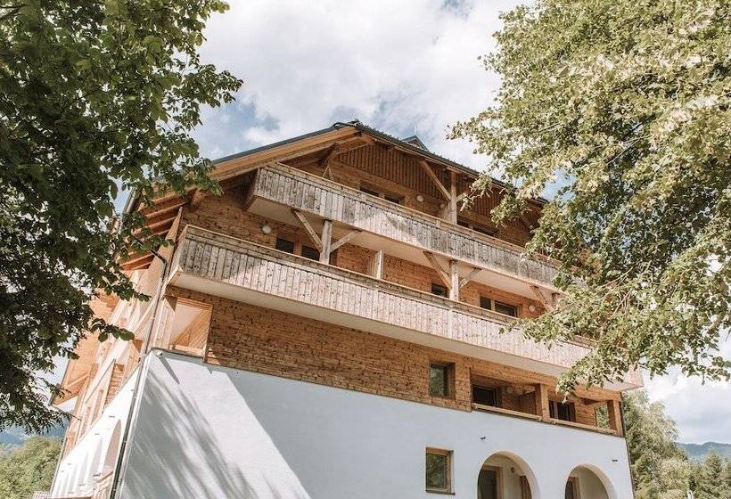 هتل Apartmaji Triglav