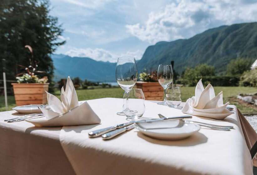 هتل Apartmaji Triglav