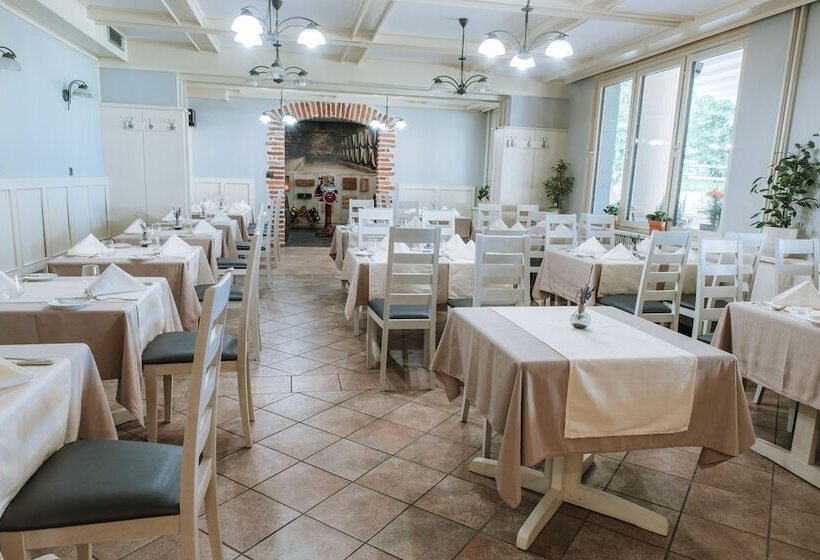 هتل Apartmaji Triglav