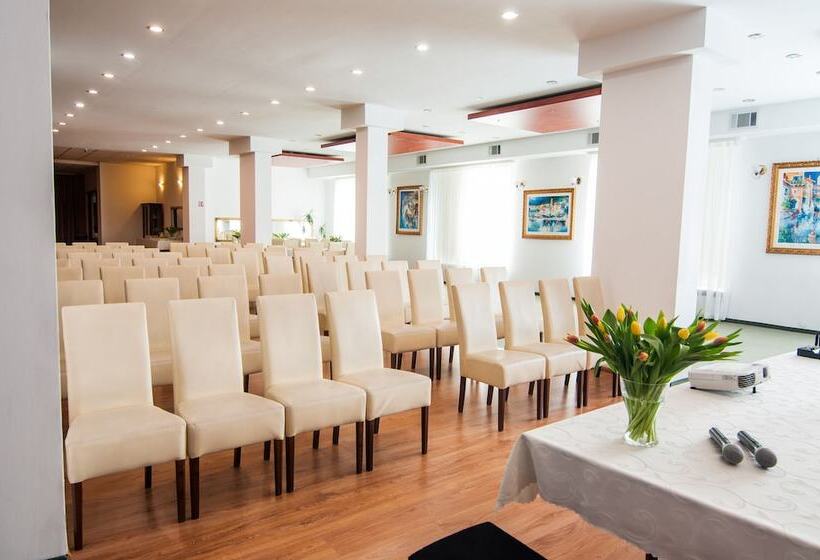 בית מלון כפרי Artur