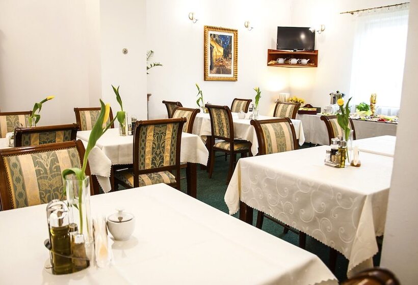 בית מלון כפרי Artur