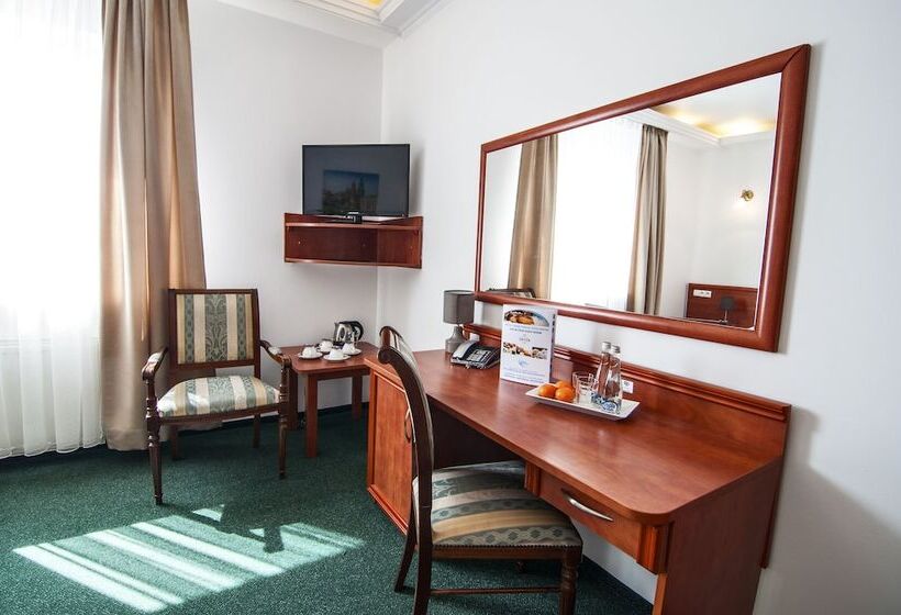 בית מלון כפרי Artur