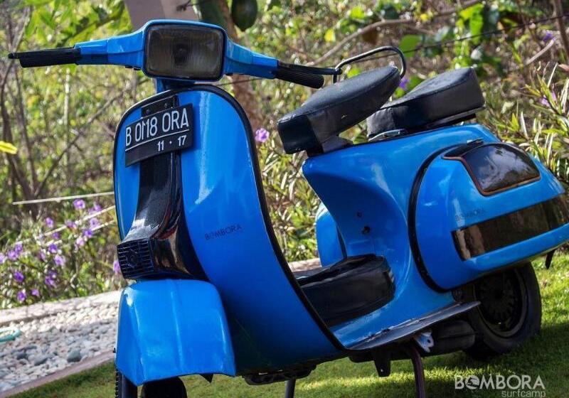 فندق Bombora Surf Camp