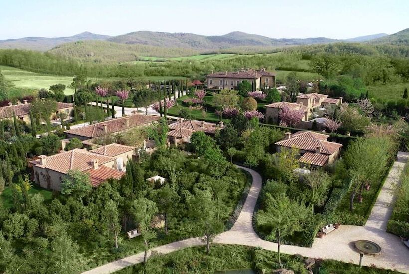 בית מלון כפרי Borgo Santo Pietro