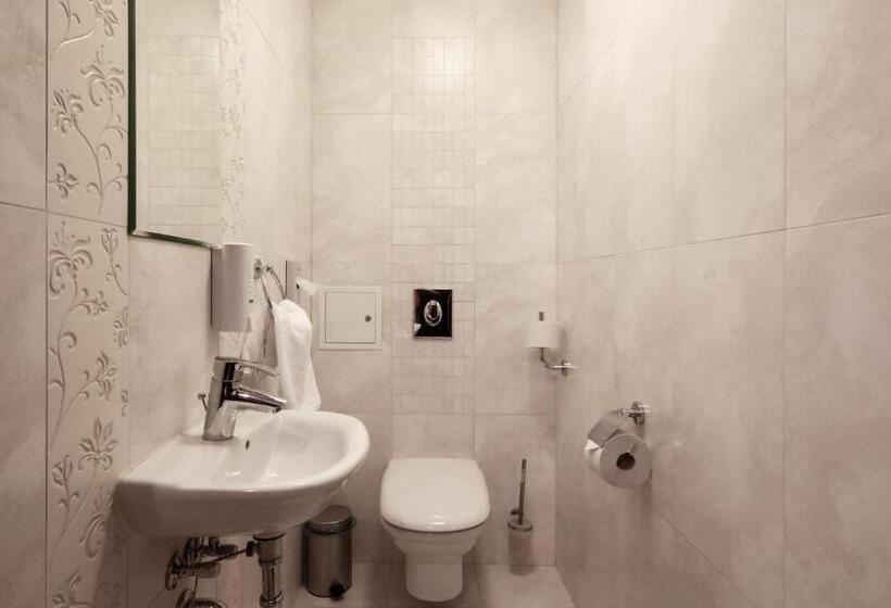 בית מלון כפרי Borowiecki