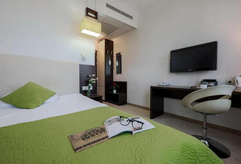 בית מלון כפרי Borowiecki