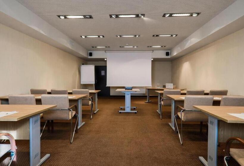 בית מלון כפרי Borowiecki