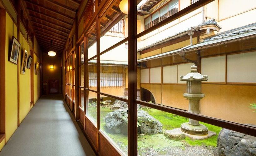 Отель Charoku Bekkan