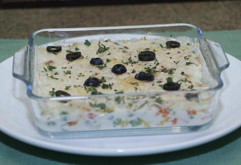 هتل Coorg International