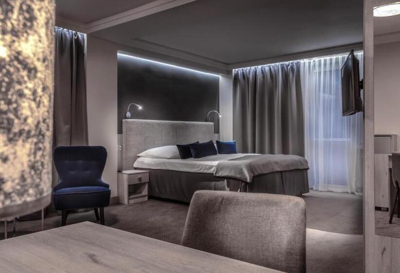 فندق Cristal Park