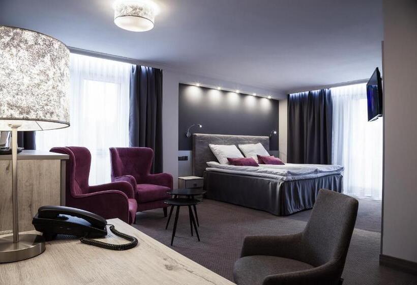 فندق Cristal Park