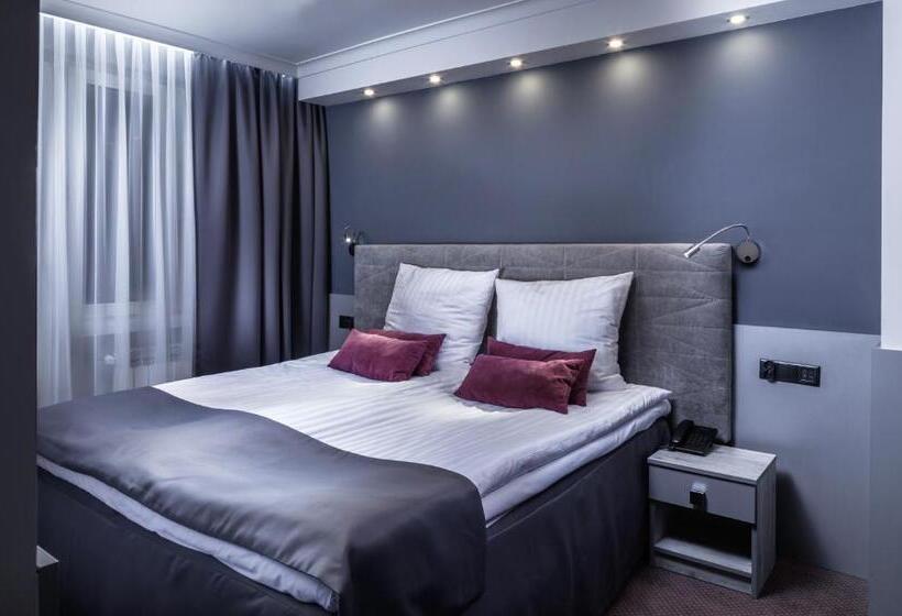 בית מלון כפרי Cristal Park