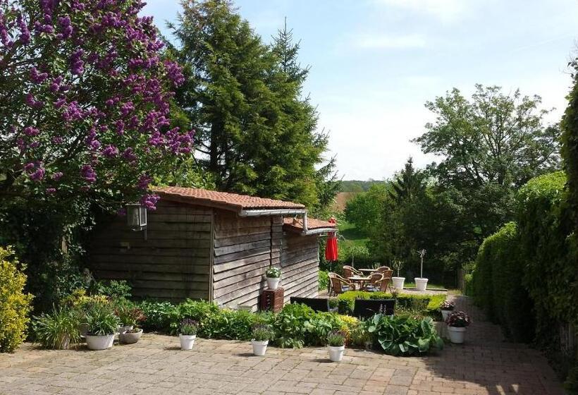 هتل De Wilde Kriek   Before De Karsteboom