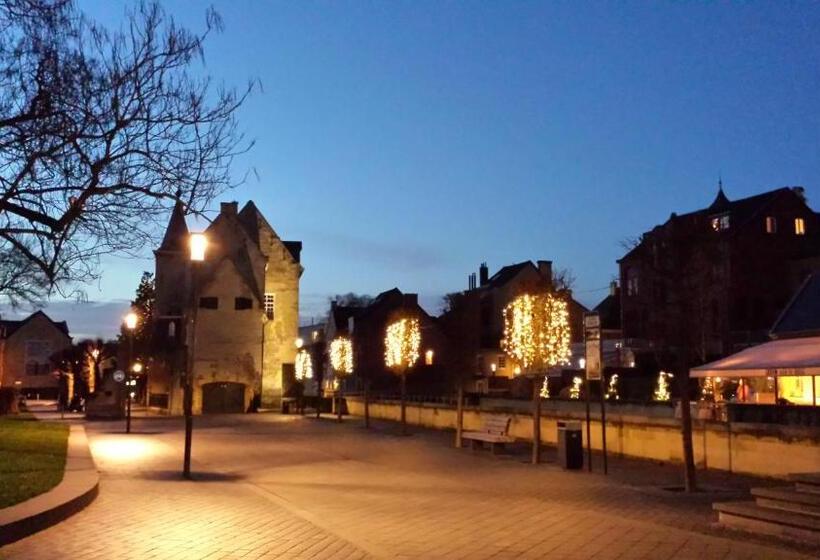 هتل De Wilde Kriek   Before De Karsteboom