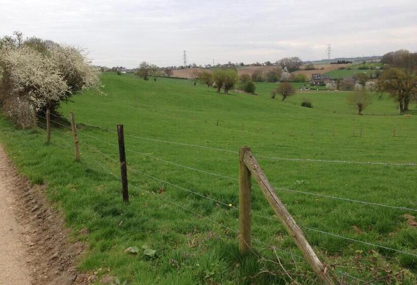 هتل De Wilde Kriek   Before De Karsteboom