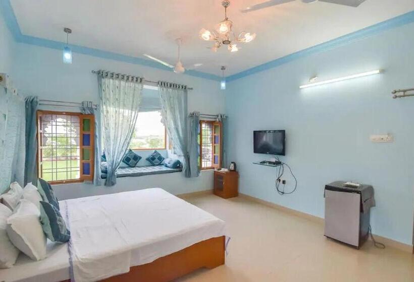 هتل Devendragarh Palace   Luxury Paying Guest House