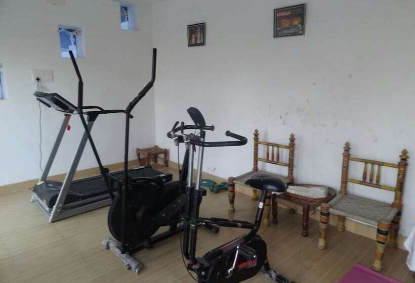 هتل Devendragarh Palace   Luxury Paying Guest House