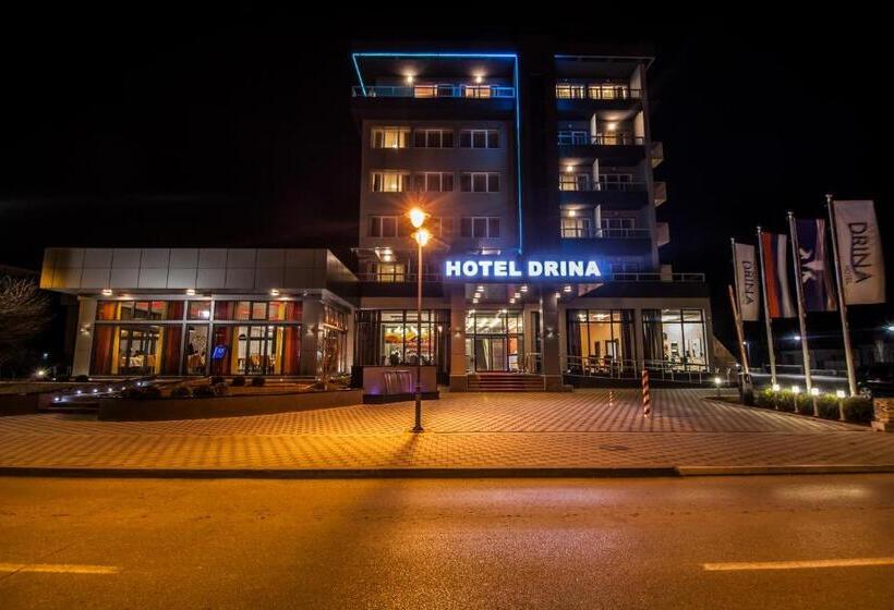 هتل Drina