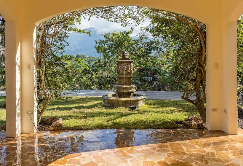 فندق El Castillo Luxury Boutique