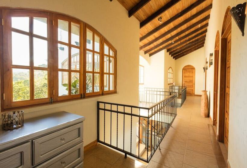 فندق El Castillo Luxury Boutique