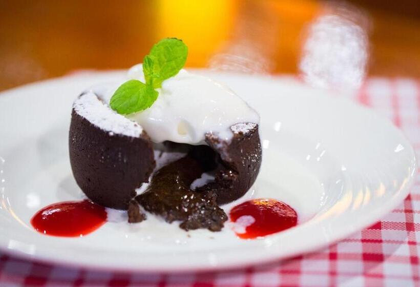 בית מלון כפרי Europa