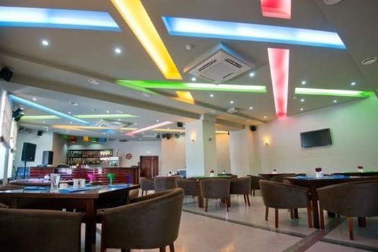 هتل Business Europa