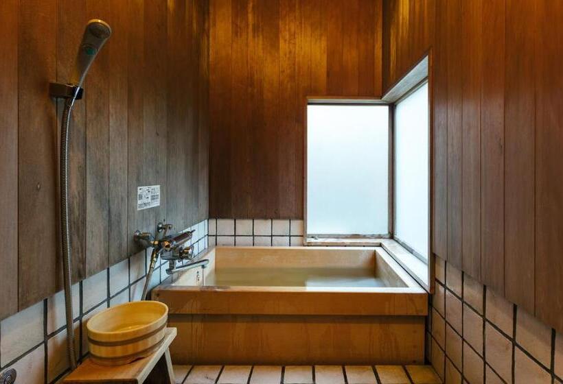 فندق Futsukaichi Hot Spring  Daimaru Besso