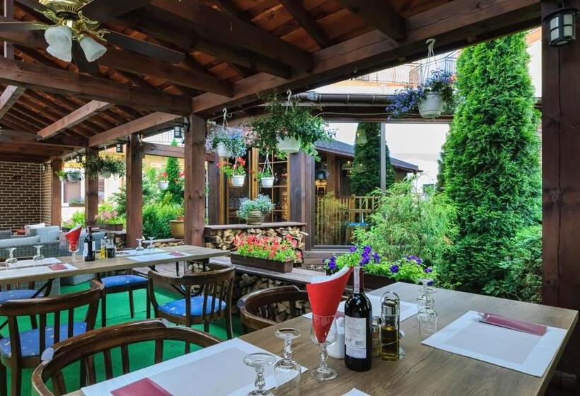 ホテル Grand Częstochowa