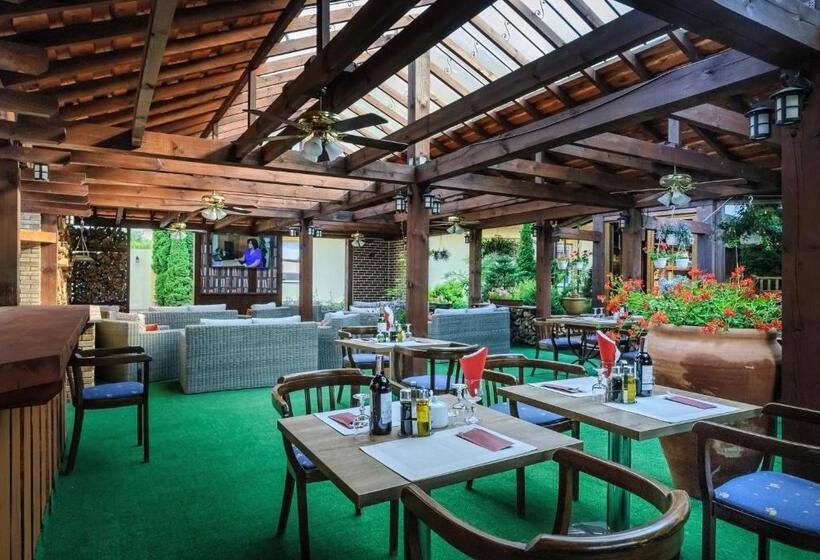 ホテル Grand Częstochowa