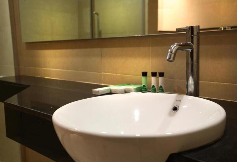 בית מלון כפרי Grand Gardenia