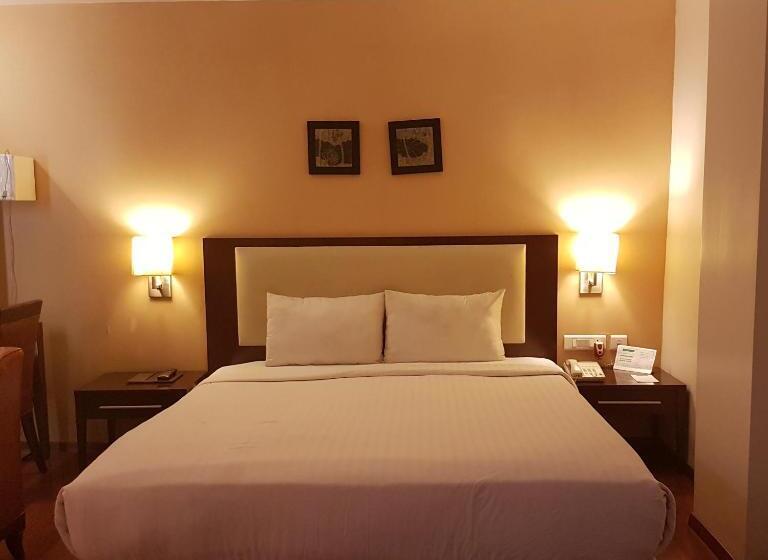 בית מלון כפרי Grand Gardenia