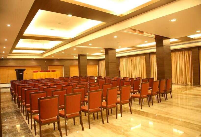 בית מלון כפרי Grand Gardenia