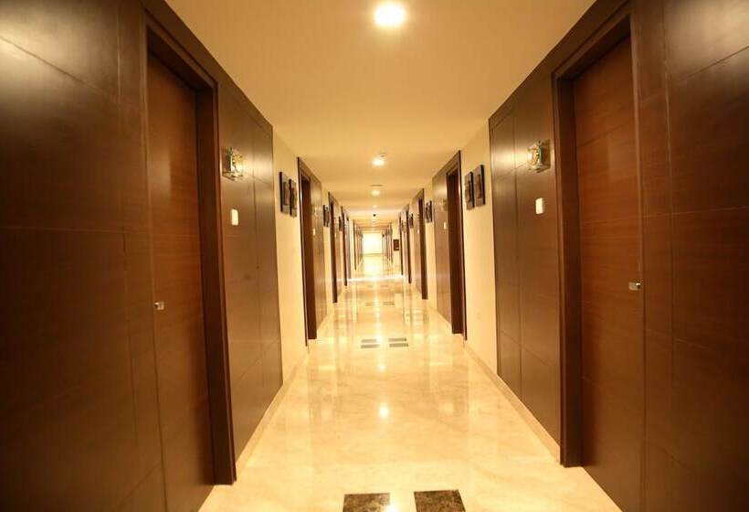 בית מלון כפרי Grand Gardenia