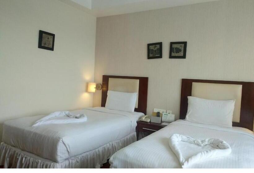 בית מלון כפרי Grand Gardenia