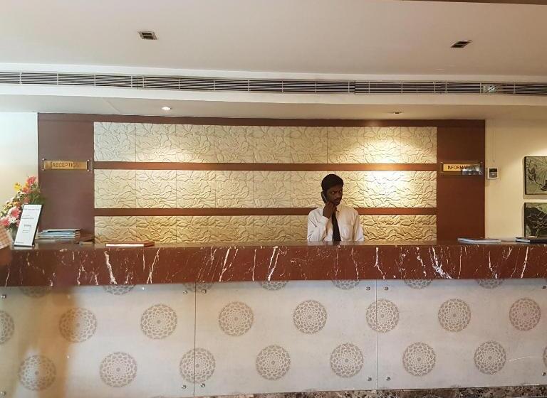 בית מלון כפרי Grand Gardenia