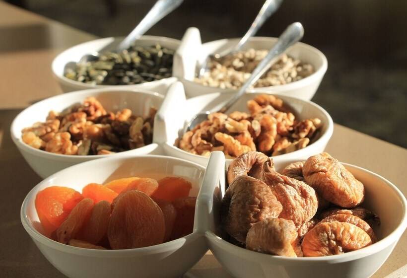 Grand Hotel Pomorie Medical Spa