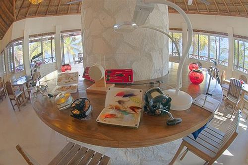 فندق Grand Slam Fly Fishing Lodge