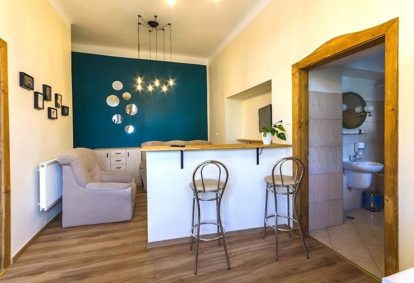 هتل Halny Pensjonat