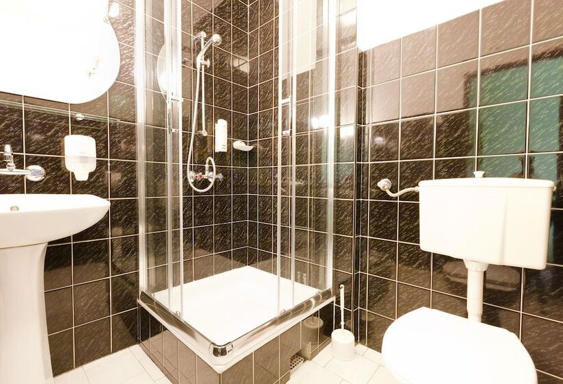 هتل Halny Pensjonat