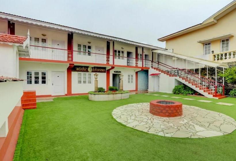 호텔 Treebo Atithi Bhavan, 1 Km From Ooty Lake