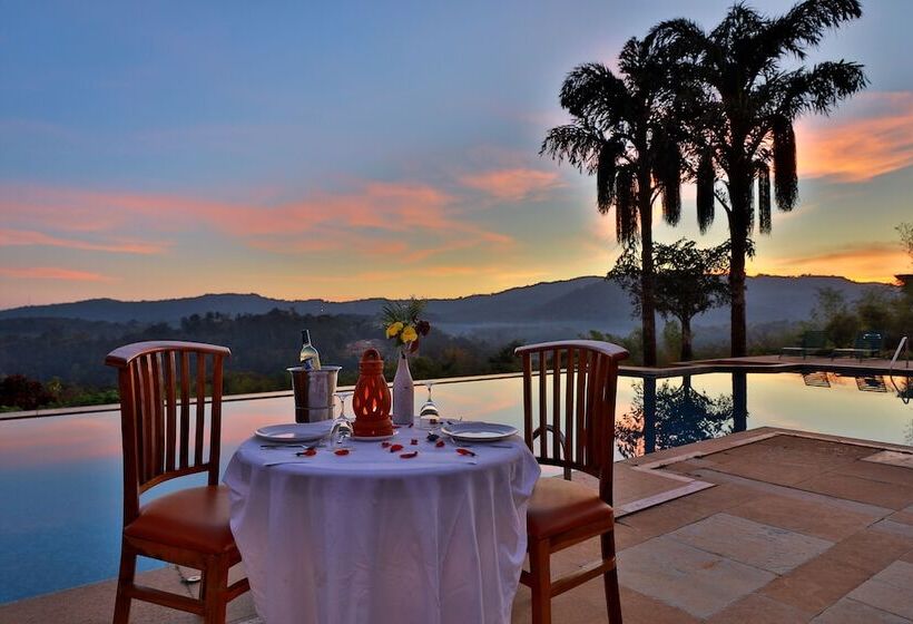 هتل Heritage Resort Coorg