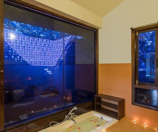 هتل Heritage Resort Coorg