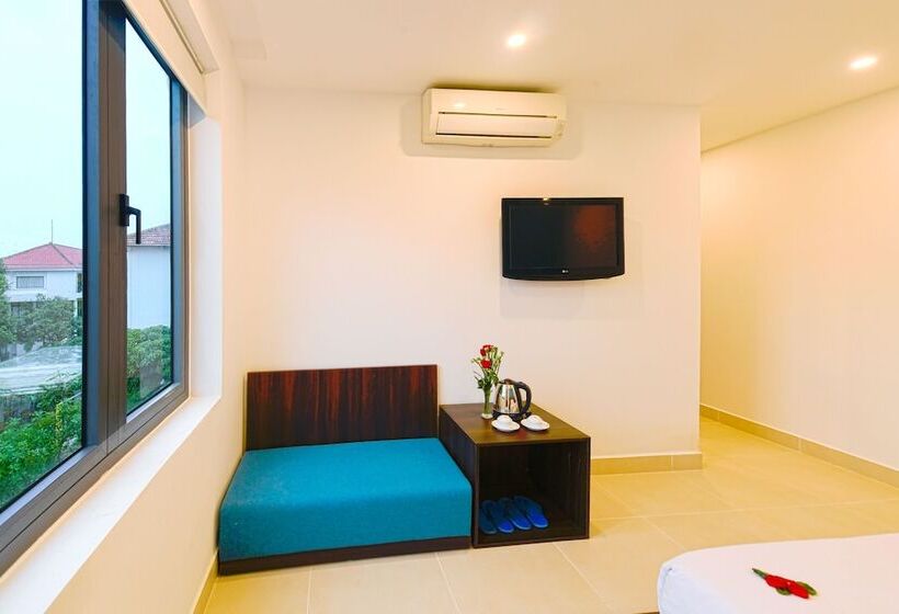 هتل Hoi An Dream City