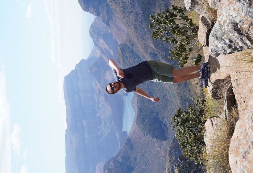 ホテル Honeyguide Tented Safari Camps   Mantobeni