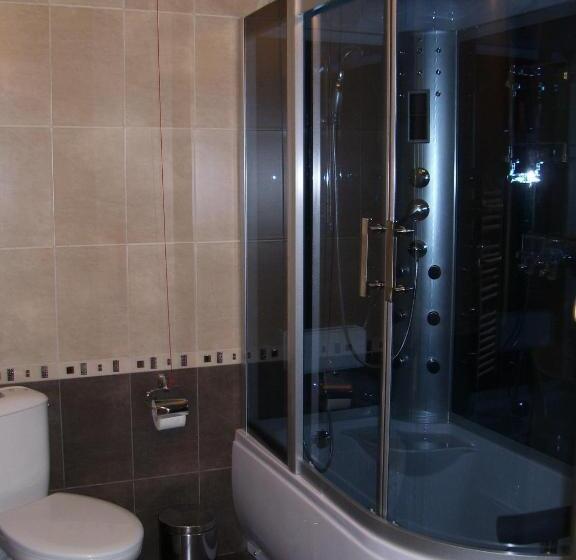 فندق Kestenite Family