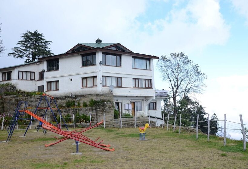 호텔 Kufri Holiday Resort