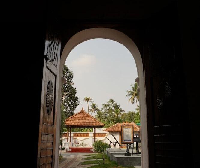 Kumarakom Tharavadu   A Heritage Hotel, Kumarakom